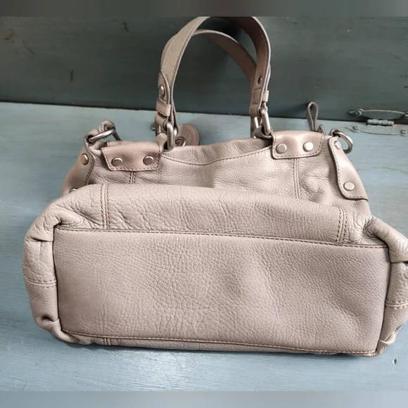 Light grey fossil purse - Picture 8 of 9